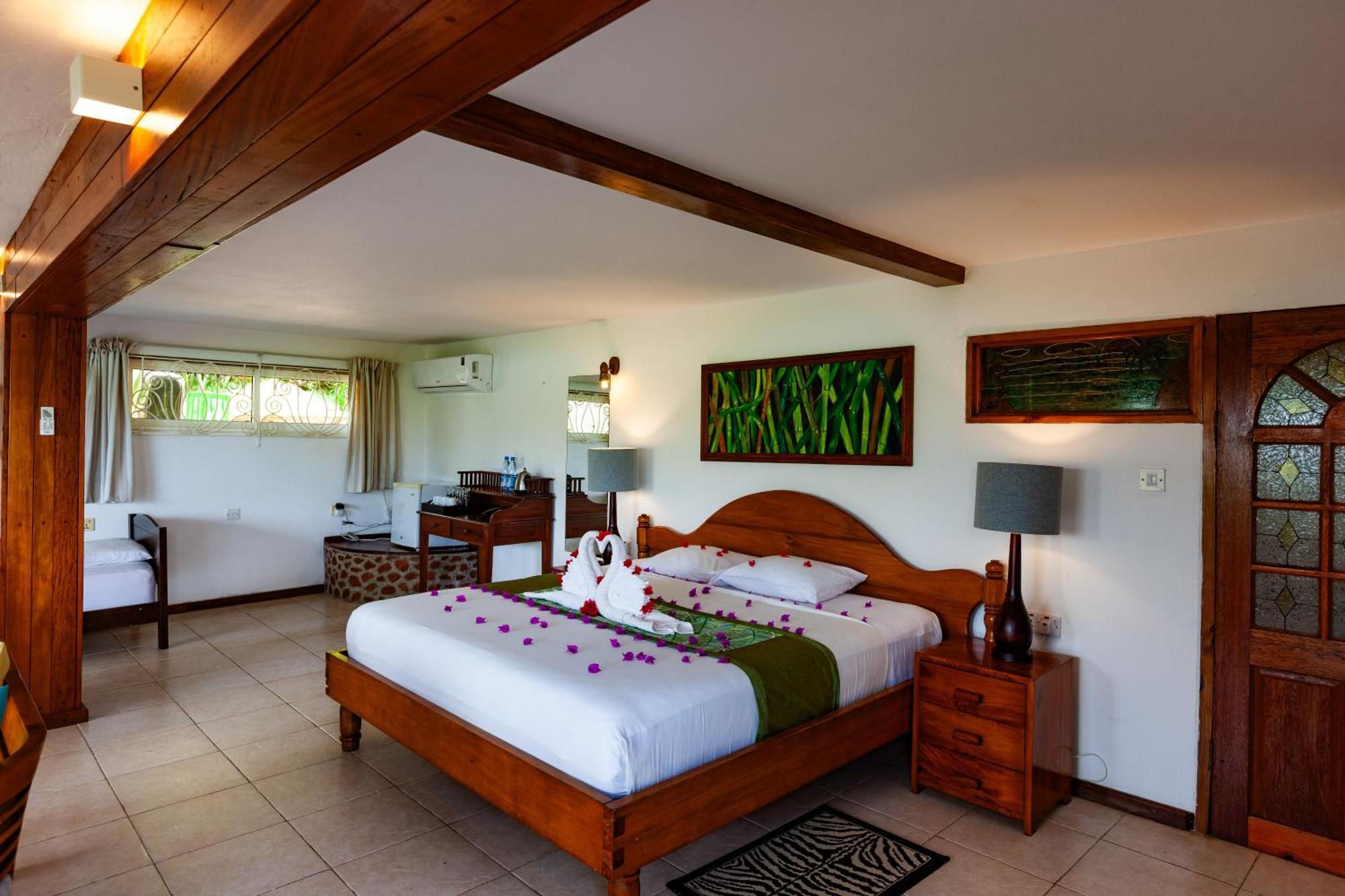Chalets Cote Mer Baie Sainte Anne Exterior foto